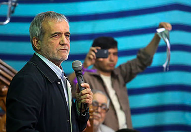 پزشکیان: در عرصه انتخابات و تبلیغات از مجرای اعتدال خارج نشویم