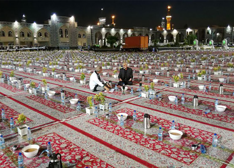 «شهر عزیز» فرصتی برای همسفره شدن با زائران حرم امام رضا(ع)