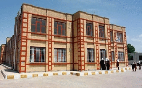 دانش آموز شیروانی