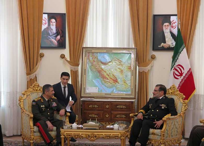 شمخانی: خطر تروریسم تمام منطقه را با بحران مواجه ساخته است