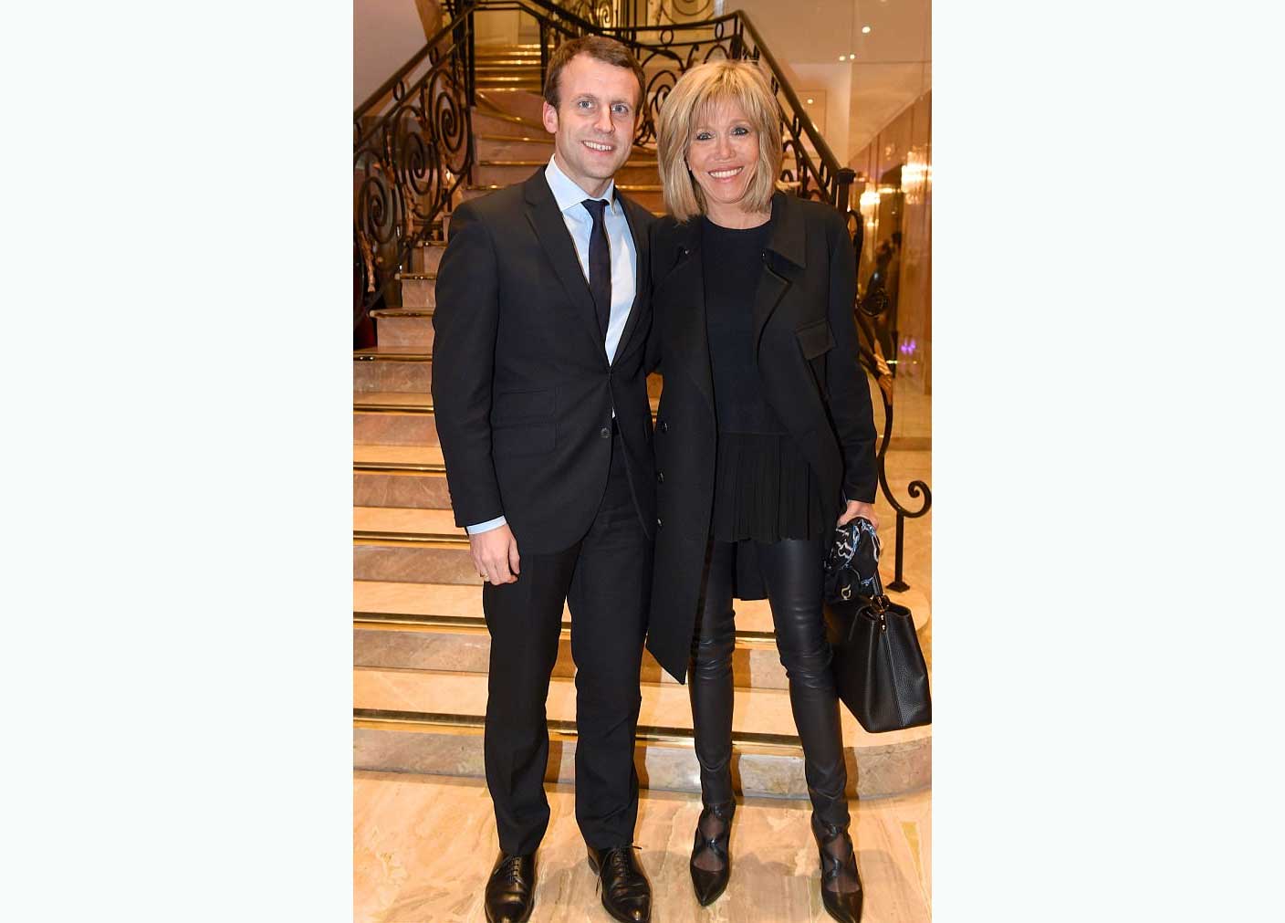 سیاستمداری که 28 سال از زنش کوچکتر است