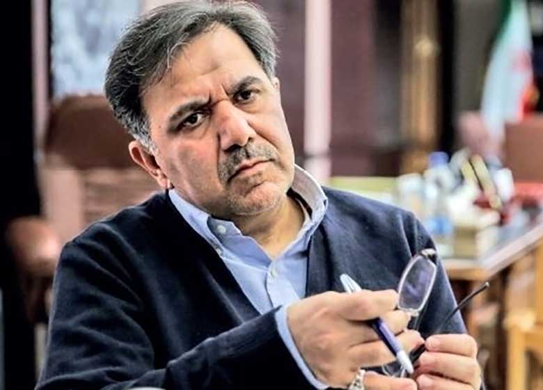 کسانی که هیچ کدامشان در تاریخ اصولگرایی نبوده اند الان پرچم اصولگرایی را بالا برده اند / اصولگرایان واقعی باید به صحنه سیاسی برگردند