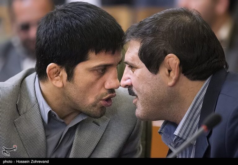 دعوای جدیدی و دبیر