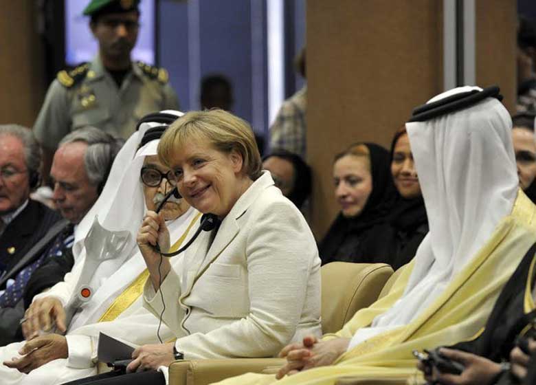 آیا بانوی اول آمریکا روسری سر می کند؟