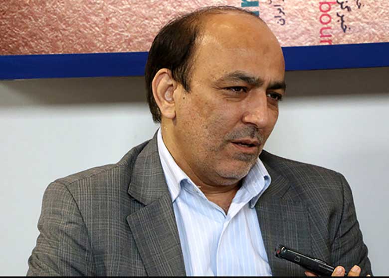میثم مطیعی را احضار نکنید