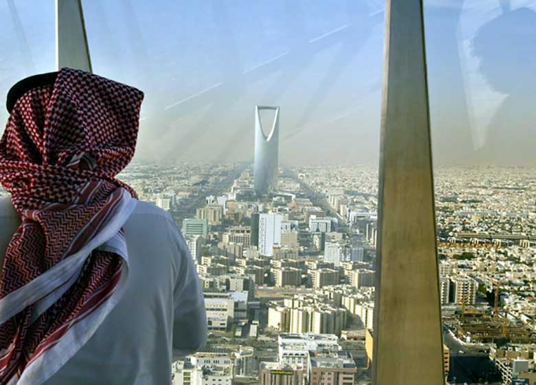 تحول خواهی بلندپروازانه «محمد اصلاح طلب» / نگاهی به سند چشم انداز 2030 عربستان و برنامه رفرم ولیعهد جدید