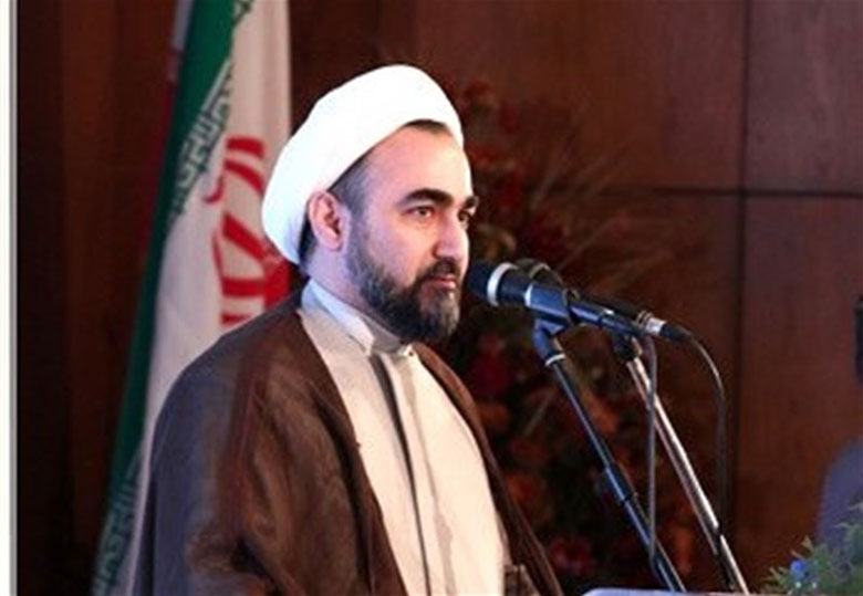 طرح آزادیهای کاذب، ظلم به آرامش و مطالبات اصلی جوانان است