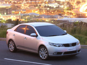 Kia-Cerato-kojour-Sedan