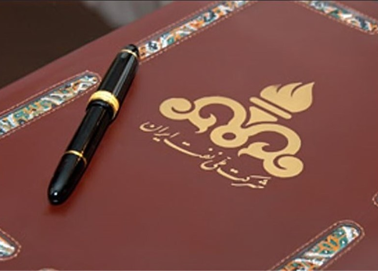 نوشداروی مجلس پس از امضای قرارداد با توتال