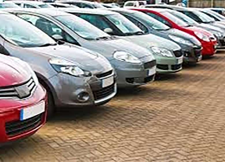 ثبات در قیمت خودروهای وارداتی