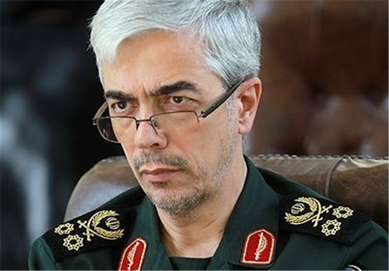 تحرکات نیروهای فرامنطقهای در آبهای سرزمینی ایران غیرقانونی است