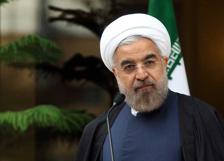 ادامه جنجالها در خصوص ناراحتی حنجره روحانی ؛ چرا سخنرانی های روحانی لغو می شود؟