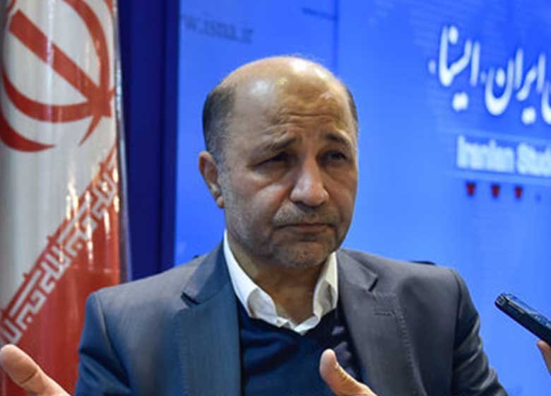 قرهخانی: زنگنه و بیطرف گزینههای مناسبی برای وزارتخانههای نفت و نیرو هستند