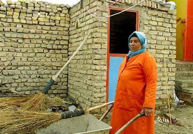 گفت‌وگو با تنها زن رفتگر ایران+عکس
