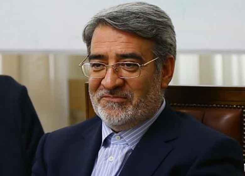 رحمانی فضلی: علت عدم لغو ویزای اربعین شرایط امنیتی در عراق است