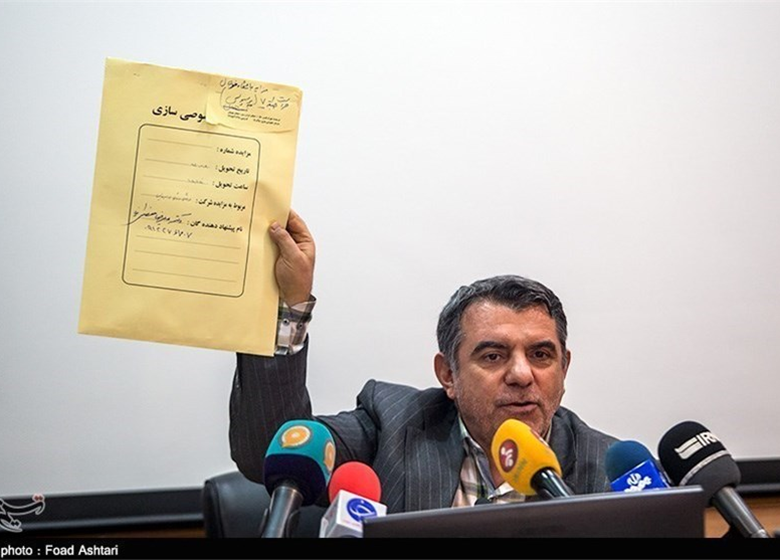 دلیل مقاومت مدیران در برابر واگذاری سهام کنترلی دولت