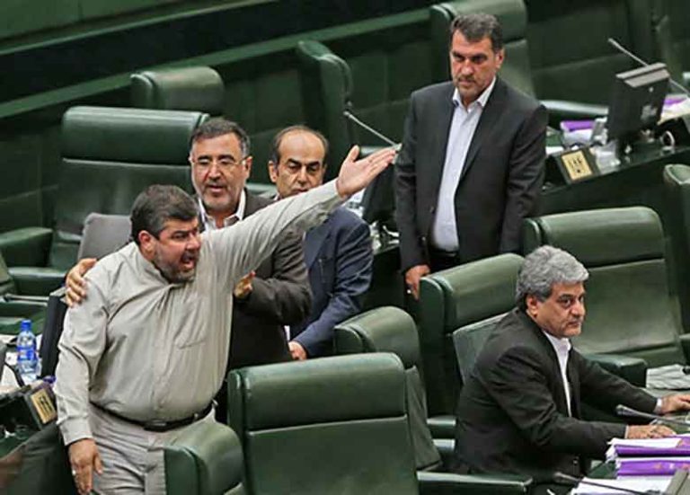نماینده خرمشهر به ظریف هتاکی کرد