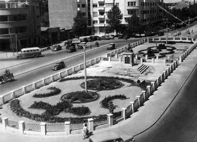 میدان فردوسی ۷۰سال پیش