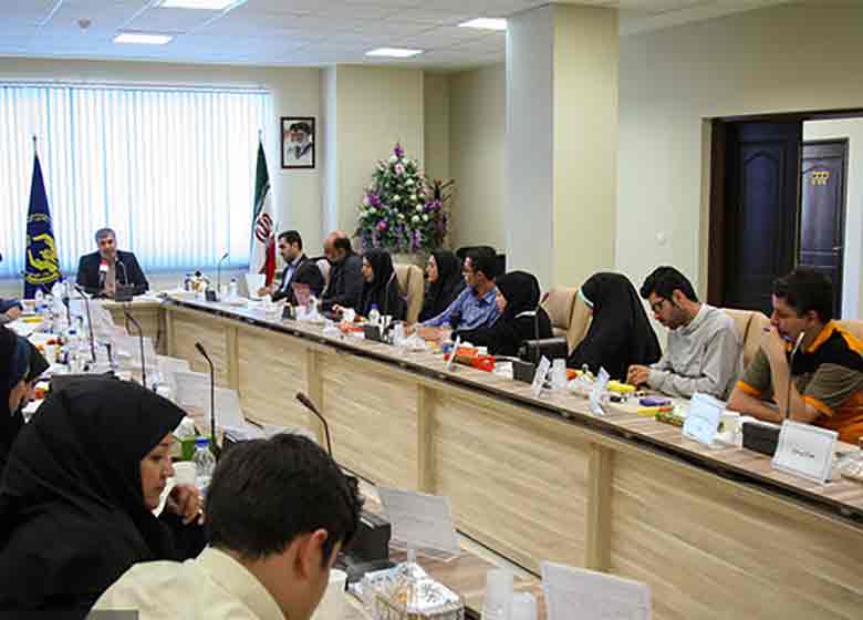وام 20 میلیونی برای کارفرمایانی که کارگران شان مددجوی کمیته امداد هستند