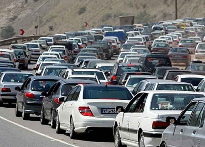 جاده چالوس از ساعت۱۴ یکطرفه میشود