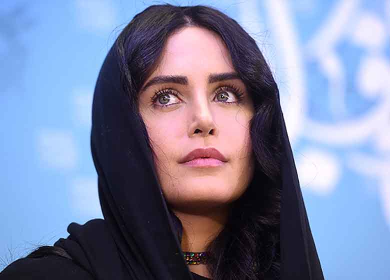 خوشگذرانی الناز شاکردوست وسط اقیانوس/ عکس