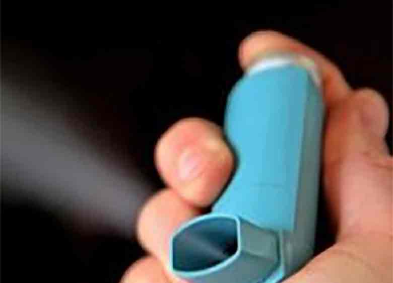 چگونه میتوان از بروز آسم پاییزی جلوگیری و آن را درمان کرد؟