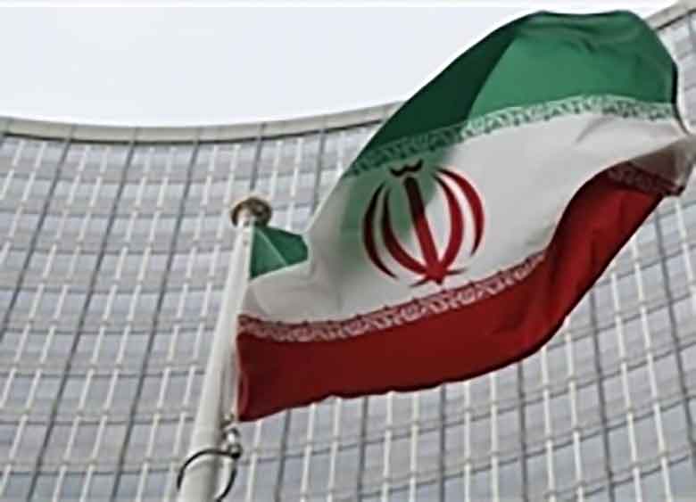 با پوشیدن دستکش سفید نمیتوانید دستان خونآلود خود را مخفی کنید
