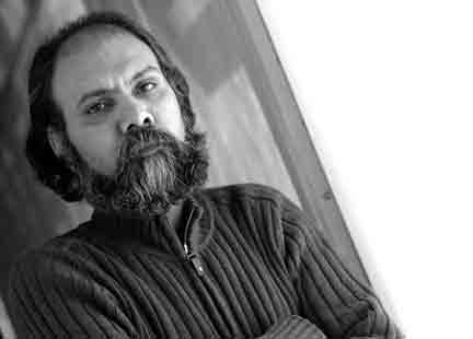 گرونی بلیت تئاتر به علت حضوربازیگران معروف سینما