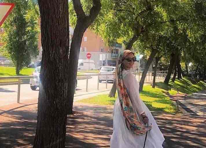 تیپ خاص الناز شاکردوست در خیابانهای لندن