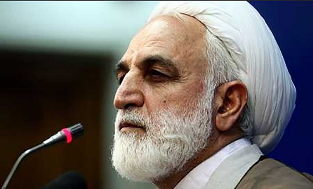 اخیراً یکی از افرادی که فساد بانکی داشت، دستگیر شد / این فرد با 14 بانک مرتبط بوده و بیش از 30 هزار میلیارد ریال بدهی دارد