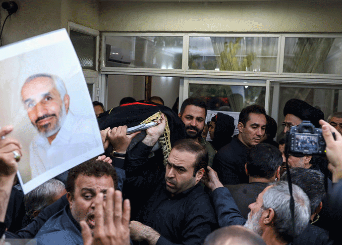 مراسم تشییع پیکر داوود احمدی نژاد