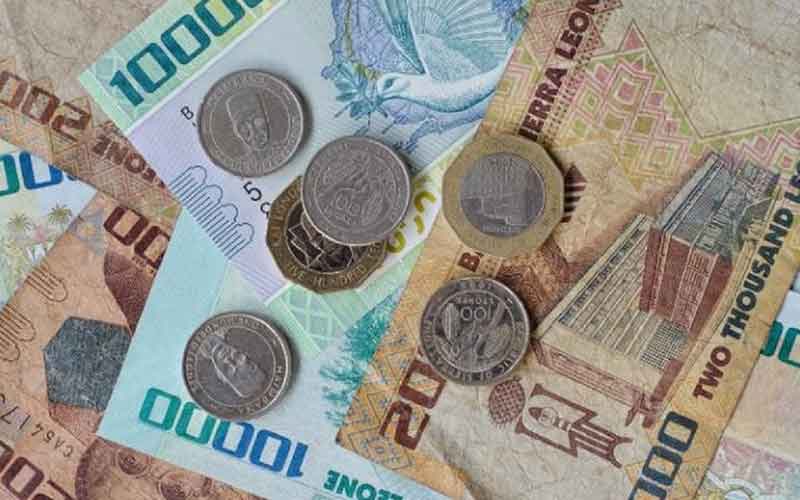 با داشتن دو اسکناس میلیاردر شوید!