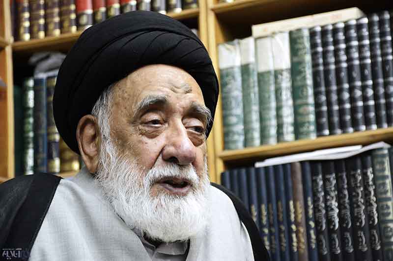 سیدمهدی طباطبایی: شورای سه نفره آیات موحدی کرمانی، یزدی و مصباح از همین الان شکست خورده است
