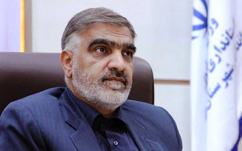 رئیس کمیسیون انرژی مجلس: وزارت نفت در برابر توتال مسامحه میکند / زنگنه به مجلس می رود