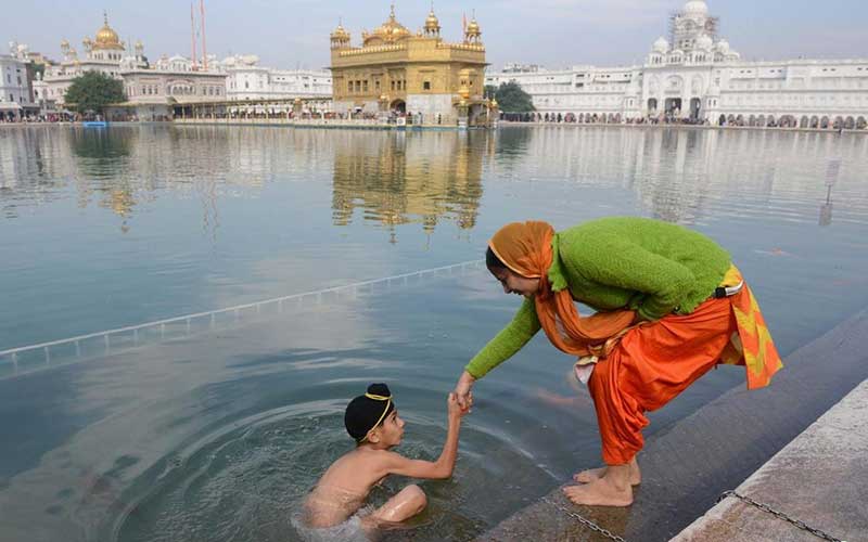 تصاویر : دیدنیهای امروز جمعه ۳ آذرماه