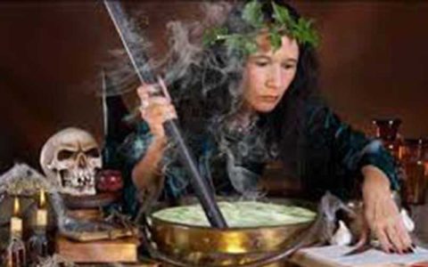 سرانجام جادوگری پنج زن هندی در یک روستا+فیلم