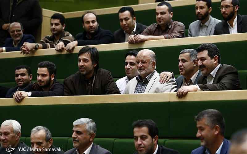 حاشیههای جذاب صحن علنی مجلس