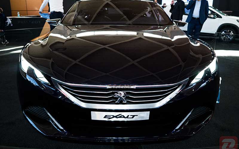 پژو اگزالت در نمایشگاه خودروی تهران معرفی شد