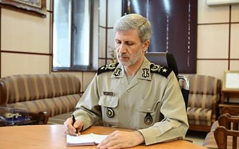 حاتمی: از محور مقاومت با تمام توان پشتیبانی خواهیم کرد