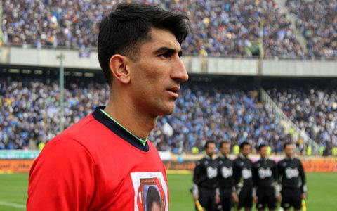 قلیچ: صحبتهای بیرانوند توهین به همه است، پرسپولیسی کسی است که هر روز رنگ عوض نکند 1 قلیچ: صحبتهای بیرانوند توهین به همه است، پرسپولیسی کسی است که هر روز رنگ عوض نکند