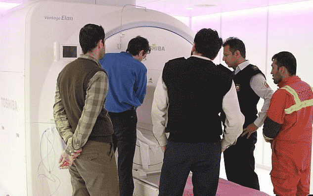 عکسبرداری از بیمار در اتاق "MRI" حادثهساز شد + تصاویر