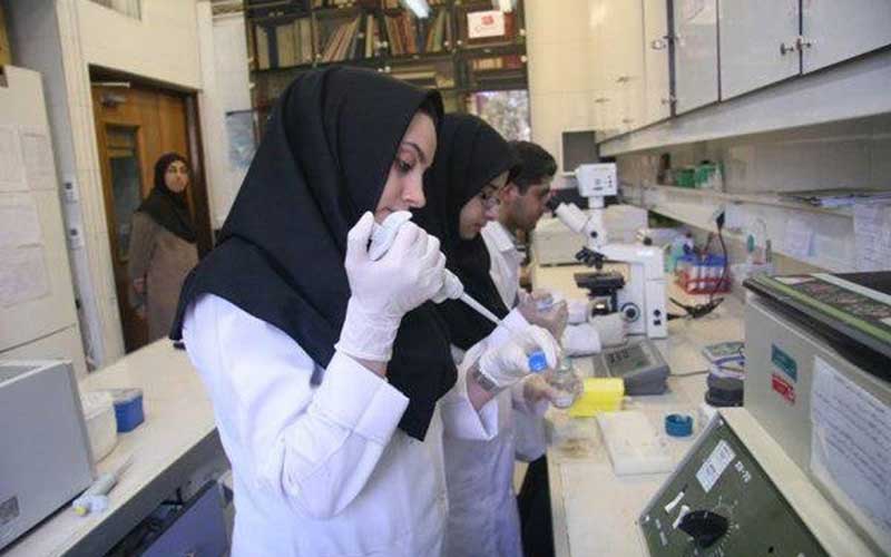 نگران کاهش کیفیت خدمات آزمایشگاهی در کشور هستیم