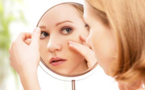 بیماری های مزمن سرزده با نشانه های پوستی! 1 بیماری های مزمن سرزده با نشانه های پوستی!