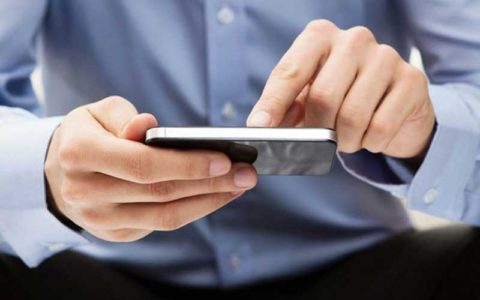 دستورالعمل ایالت کالیفرنیا برای دوری از موبایل