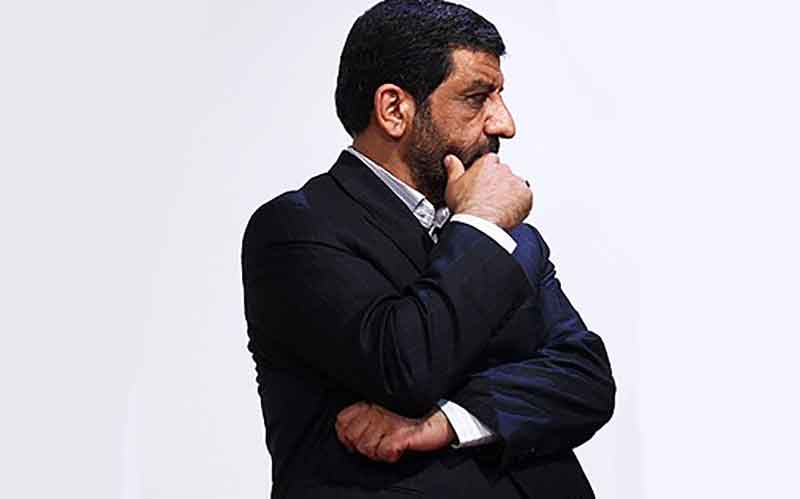is typing عزتالله ضرغامی