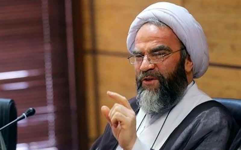 سواد فقهی روحانی از خیلی از آقایان بیشتراست/ نقد، به معنای پرسش ایرادی ندارد