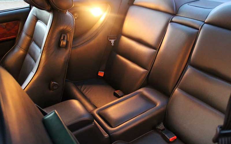 حراج استون مارتین التون جان؛ فرصتی استثنائی برای کلکسیونرها