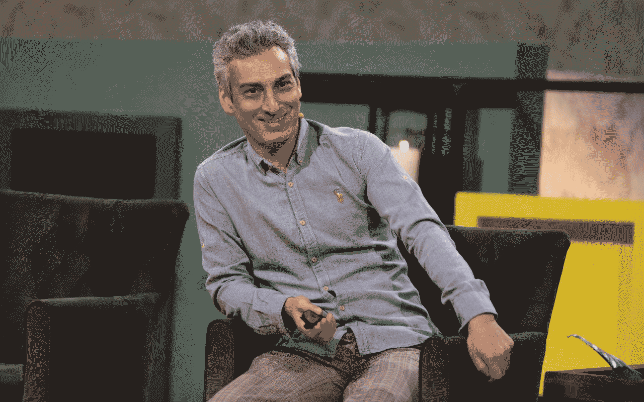 همکاری "ارژنگ امیرفضلی" با عموهای فیتیله ای/عکس