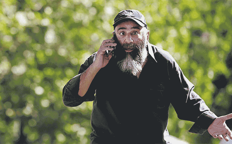 گریم متفاوت پرویز پرستویی در یک فیلم کمدی