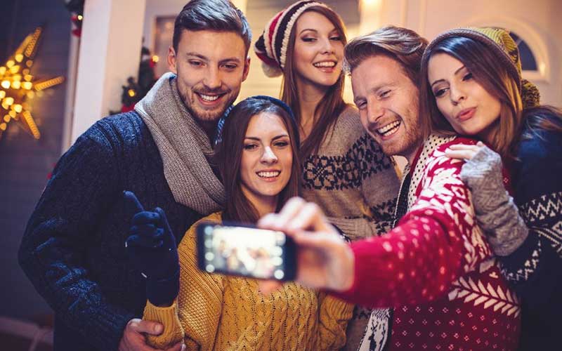 در مهمانی پایان سال شرکتها چگونه باید رفتار کرد؟